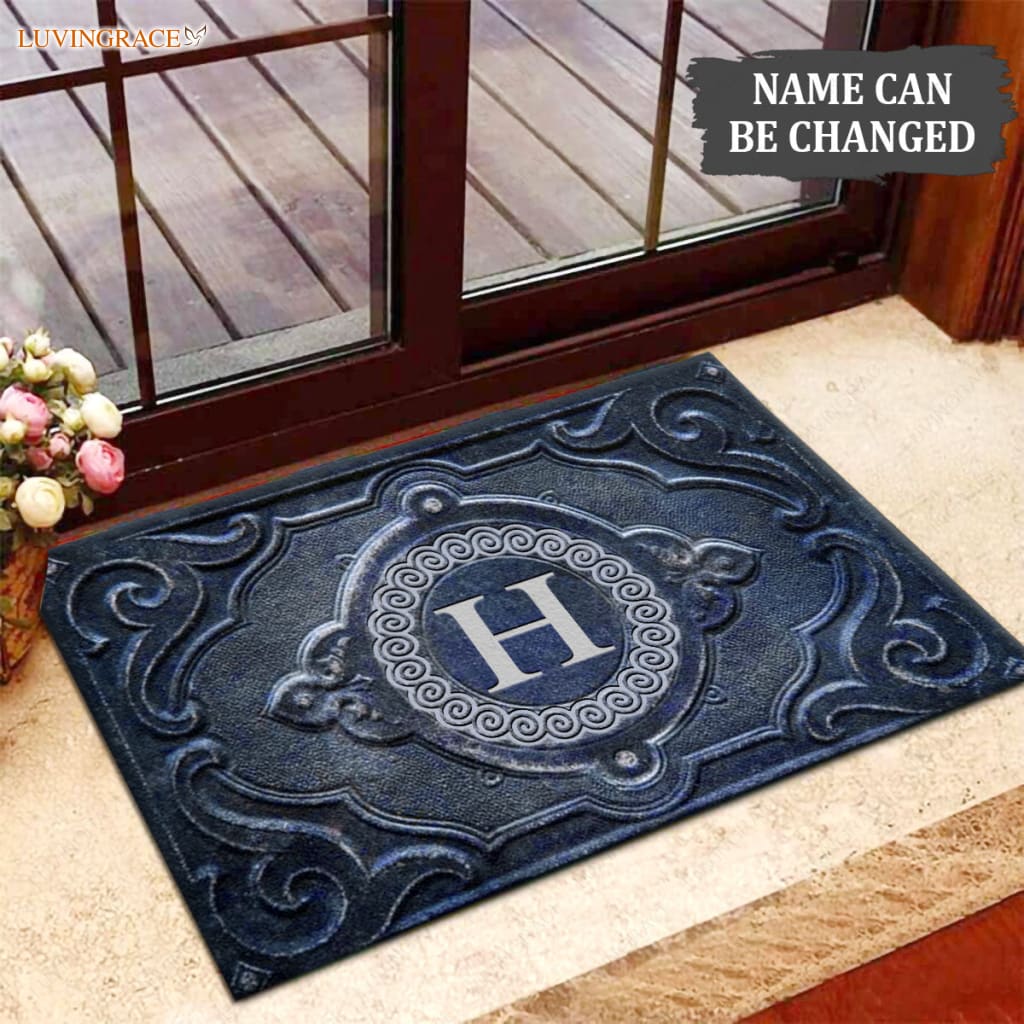 Luvingrace M15 Vintage Monogram The First Letter Of Family Name Personalized Doormat