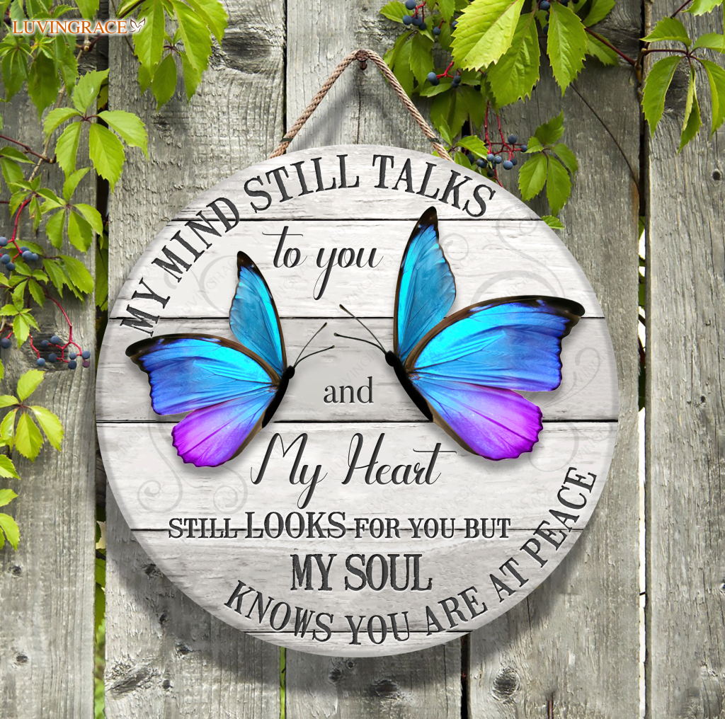 My Mind Butterflies Wood Circle Sign