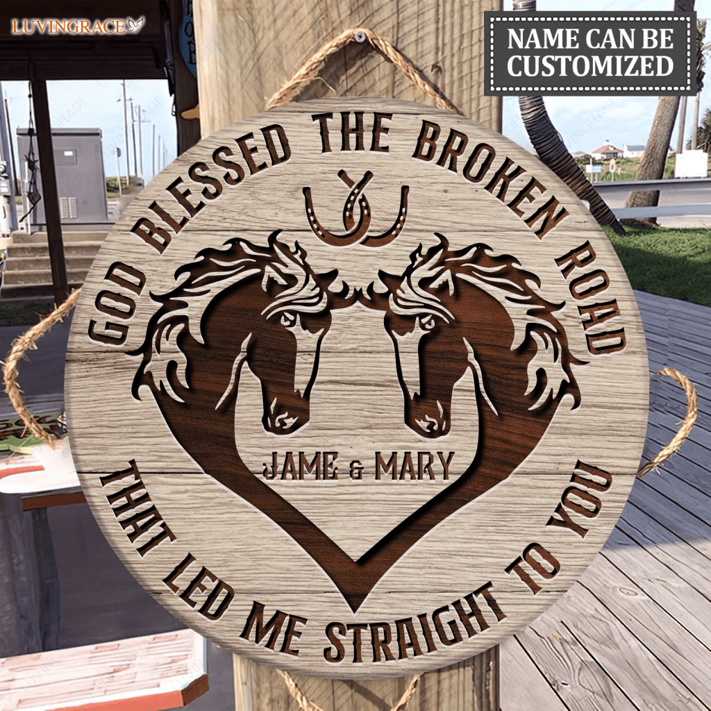 Personalized Horse Couple God Blessed Wood Circle Sign